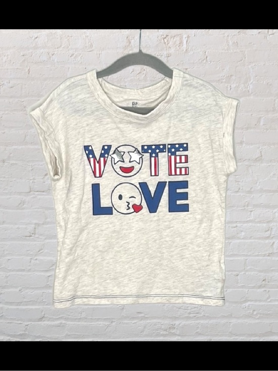 GAP Other - Gap 'Vote Love' T-Shirt